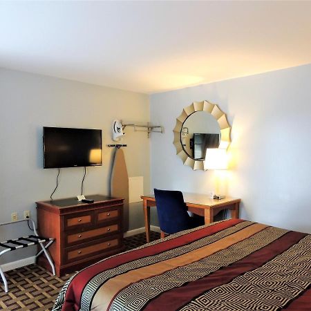 Windsor Motel Groton Exterior foto